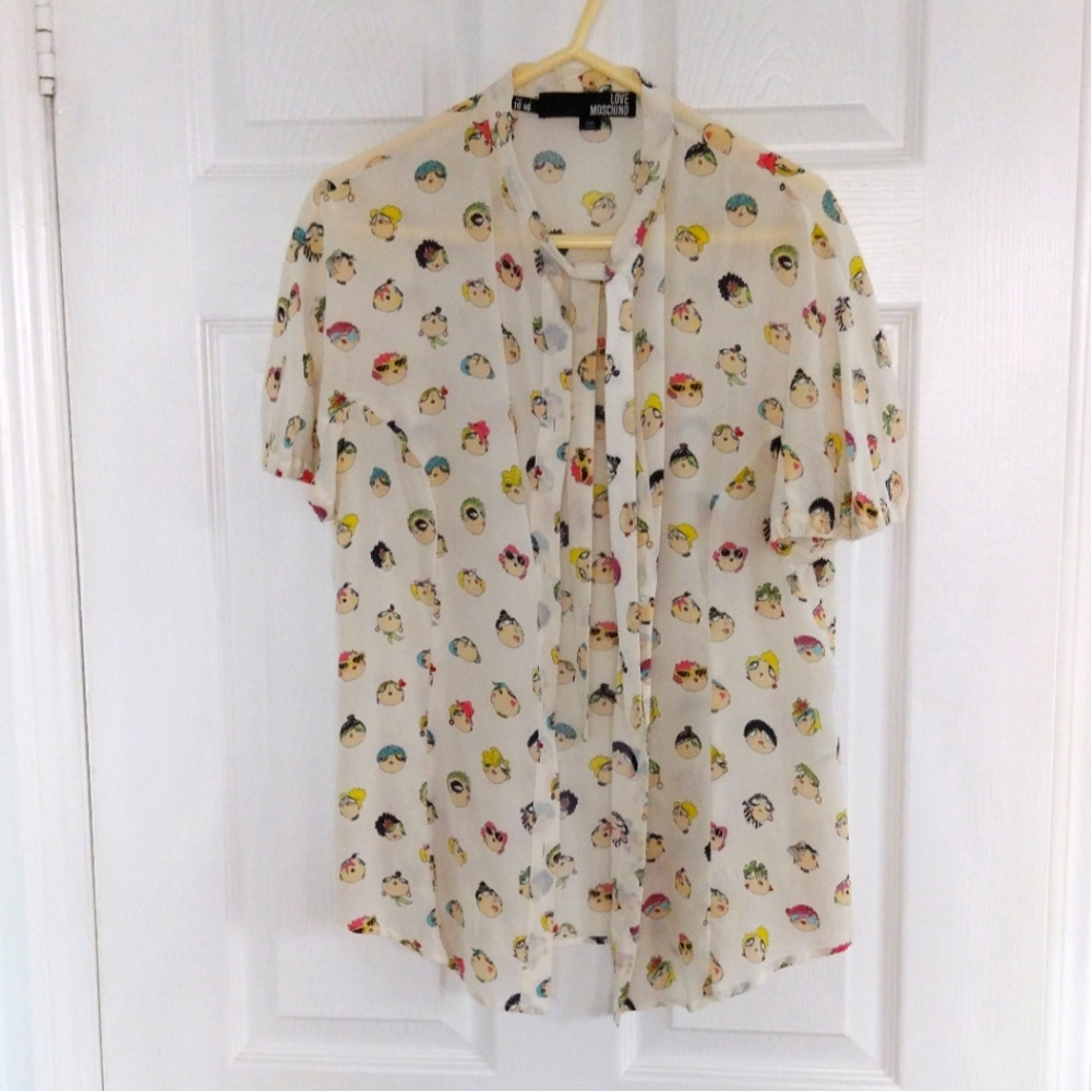 🪻👗Moschino  Cream Silk Print Blouse